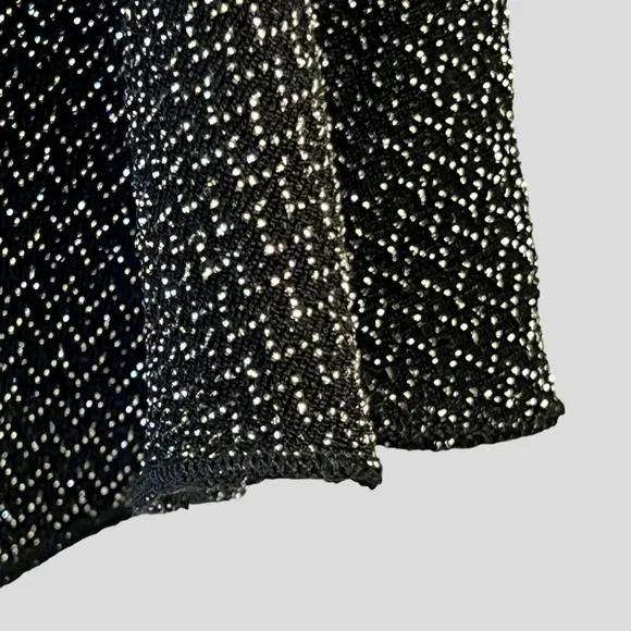 Traditional Women’s Metallic Black Blouse Size XL - Picture 5 of 12